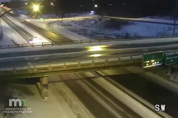 Traffic Cam Saint Louis Park: U.S.169 NB @ Cedar Lake Rd
