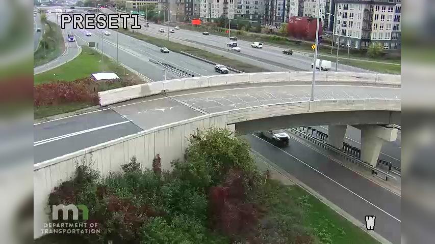 Traffic Cam Golden Valley: I-394 EB W of T.H.100