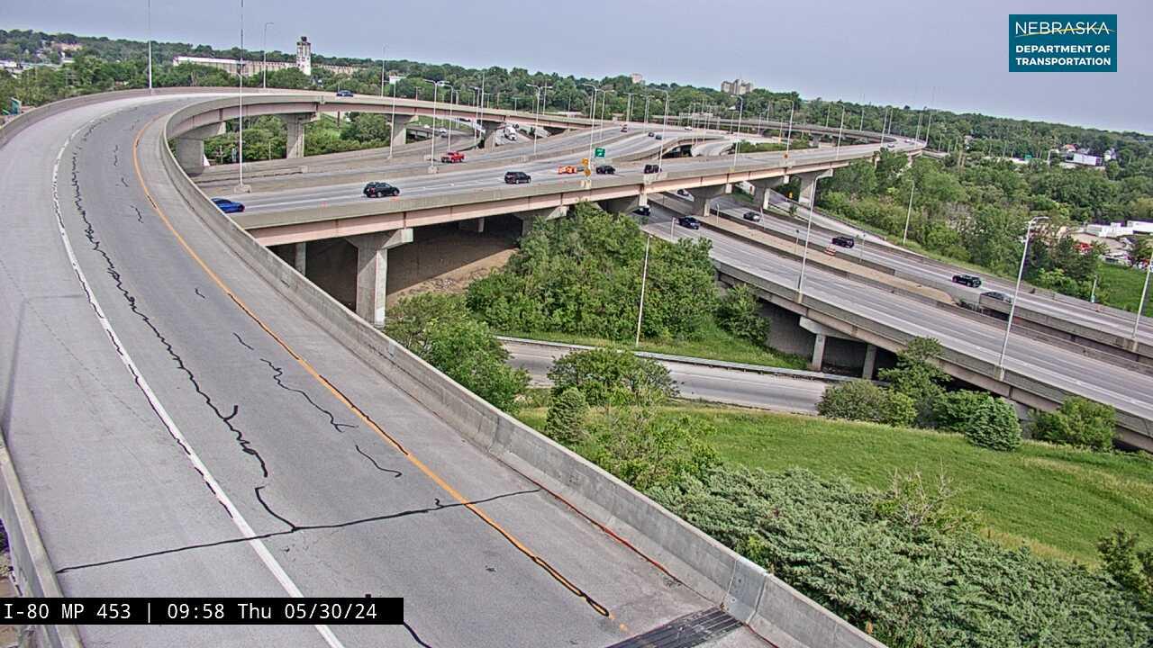 Traffic Cam South Omaha: I-80: Hwy 75 in Omaha: Various Views