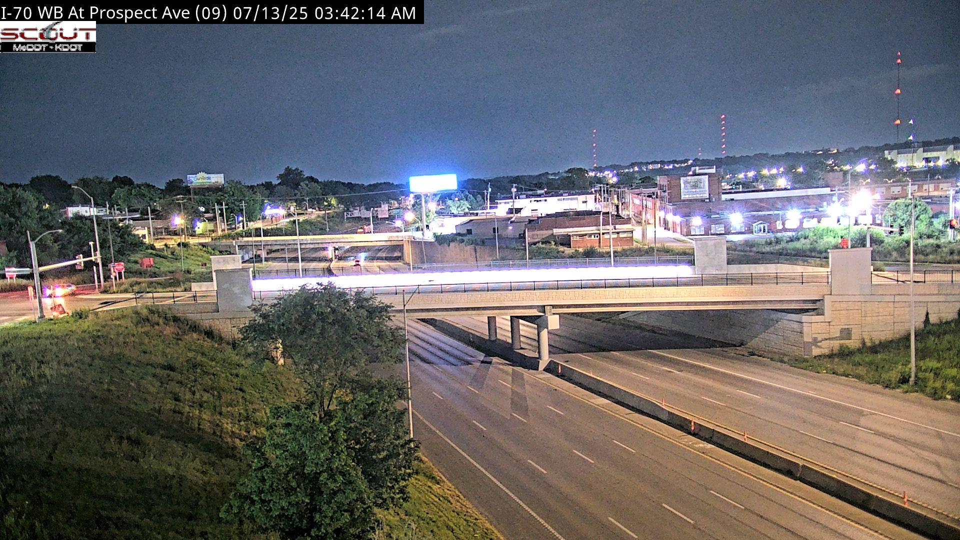 Traffic Cam 18th and Vine: I- W @ PROSPECT AVE