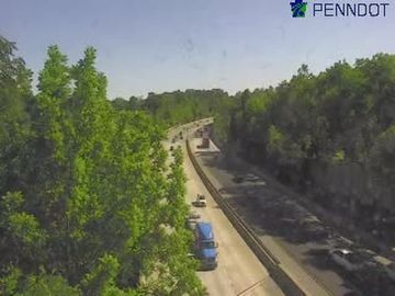 Traffic Cam Radnor Township: I-476 @ MM 12.5 (CONESTOGA RD)