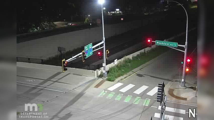 Traffic Cam Elmwood: MN 7: T.H.7 EB @ Wooddale Ave