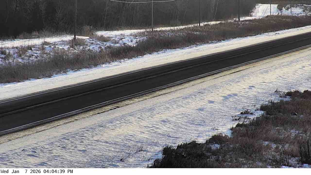 Traffic Cam Big Falls: US 71: U.S.71 (Margie - MP 379): U.S.71 (Margie - MP 379) View