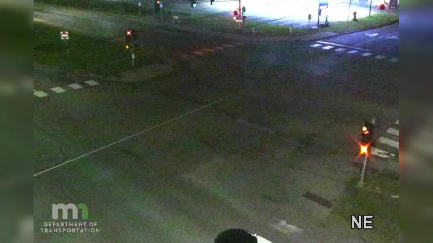 Traffic Cam Fridley: MN 47: T.H.47 SB @ 81st Ave NE