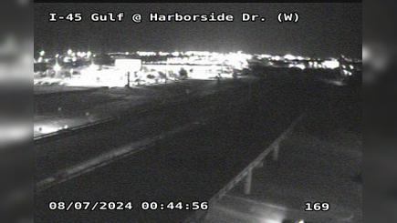 Traffic Cam Galveston › South: I-45 Gulf @ Harborside Dr (W)