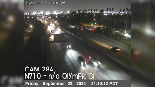 Traffic Cam East Los Angeles › North: I-710 : (284) North of I-5