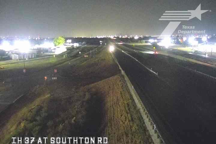 Traffic Cam San Antonio › South: IH 37 at Southton Rd