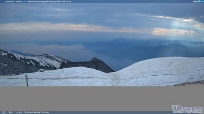 immagine della webcam nei dintorni di San Zeno di Montagna: webcam Ferrara di Monte Baldo