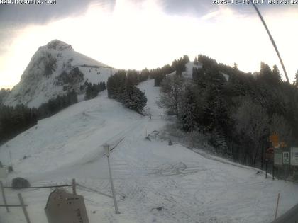 Mollis: Naturfreundehaus Fronalp, Skigebiet Schilt oberhalb - Glarnerland, Schweiz