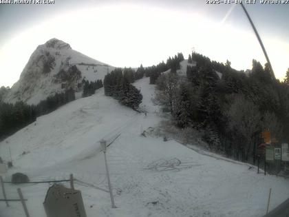 Mollis: Naturfreundehaus Fronalp, Skigebiet Schilt oberhalb - Glarnerland, Schweiz