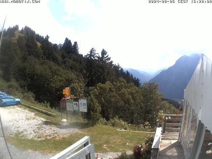 Mollis: Naturfreundehaus Fronalp, Skigebiet Schilt oberhalb - Glarnerland