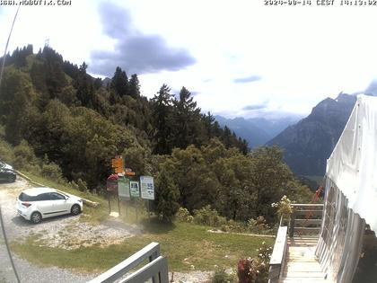 Mollis: Naturfreundehaus Fronalp, Skigebiet Schilt oberhalb - Glarnerland