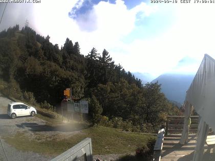 Mollis: Naturfreundehaus Fronalp, Skigebiet Schilt oberhalb - Glarnerland