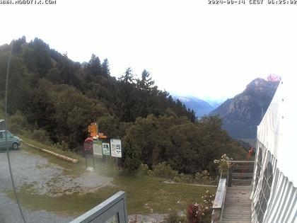 Mollis: Naturfreundehaus Fronalp, Skigebiet Schilt oberhalb - Glarnerland