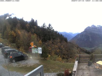 Mollis: Naturfreundehaus Fronalp, Skigebiet Schilt oberhalb - Glarnerland