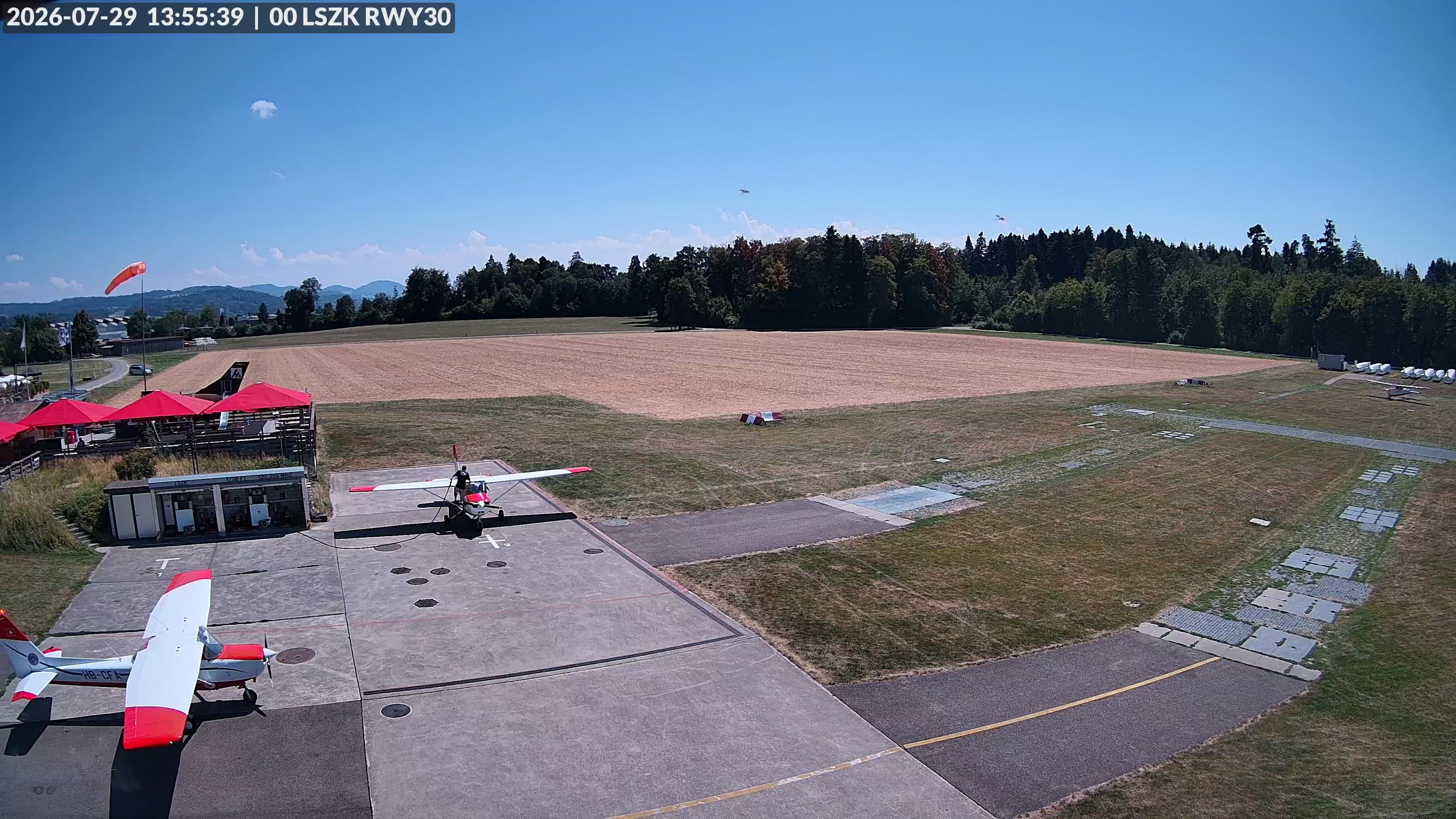 Pfäffikon: Flugplatz Speck-Fehraltorf (LSZK) 2