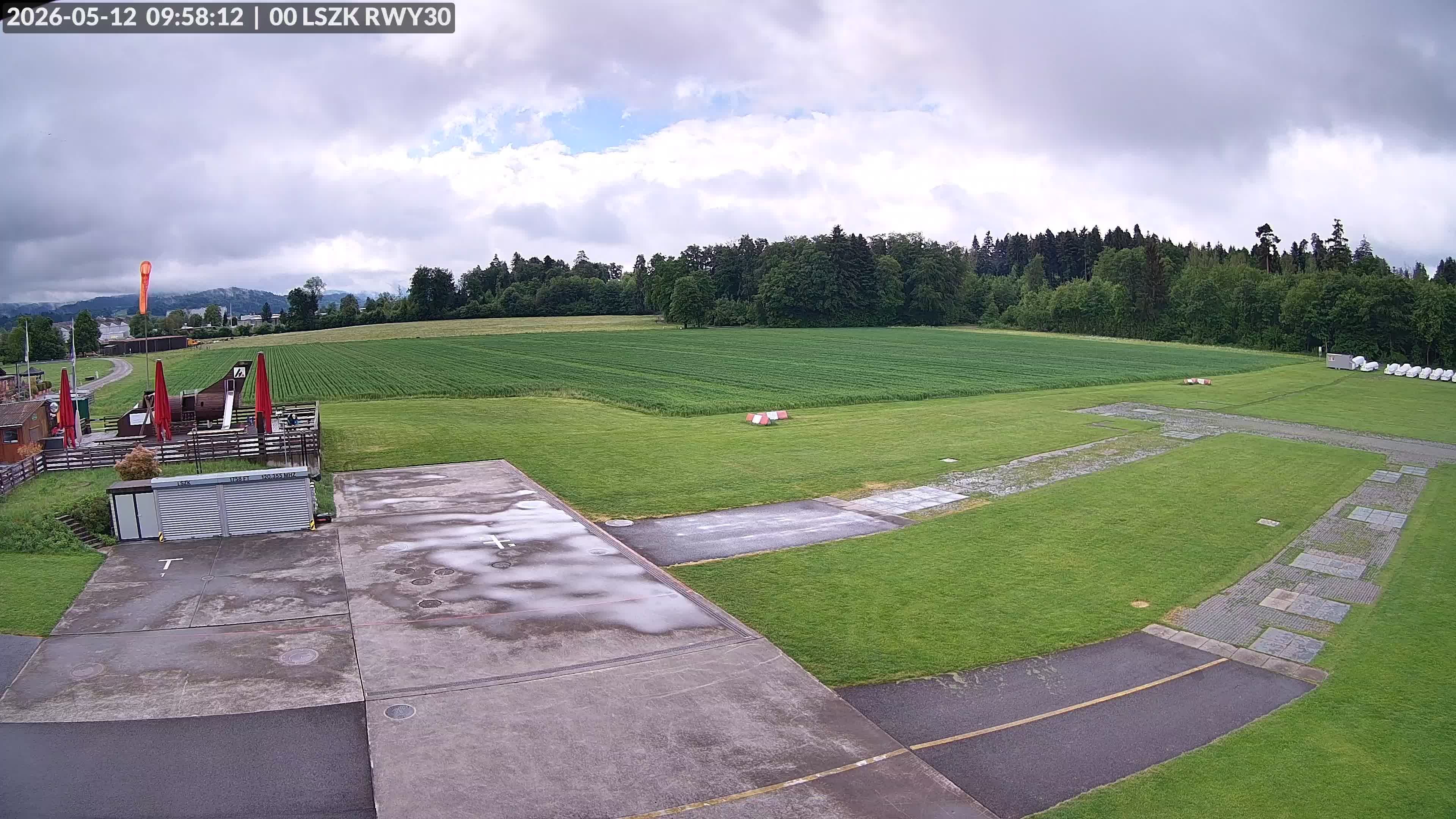Pfäffikon: Flugplatz Speck-Fehraltorf (LSZK) 2