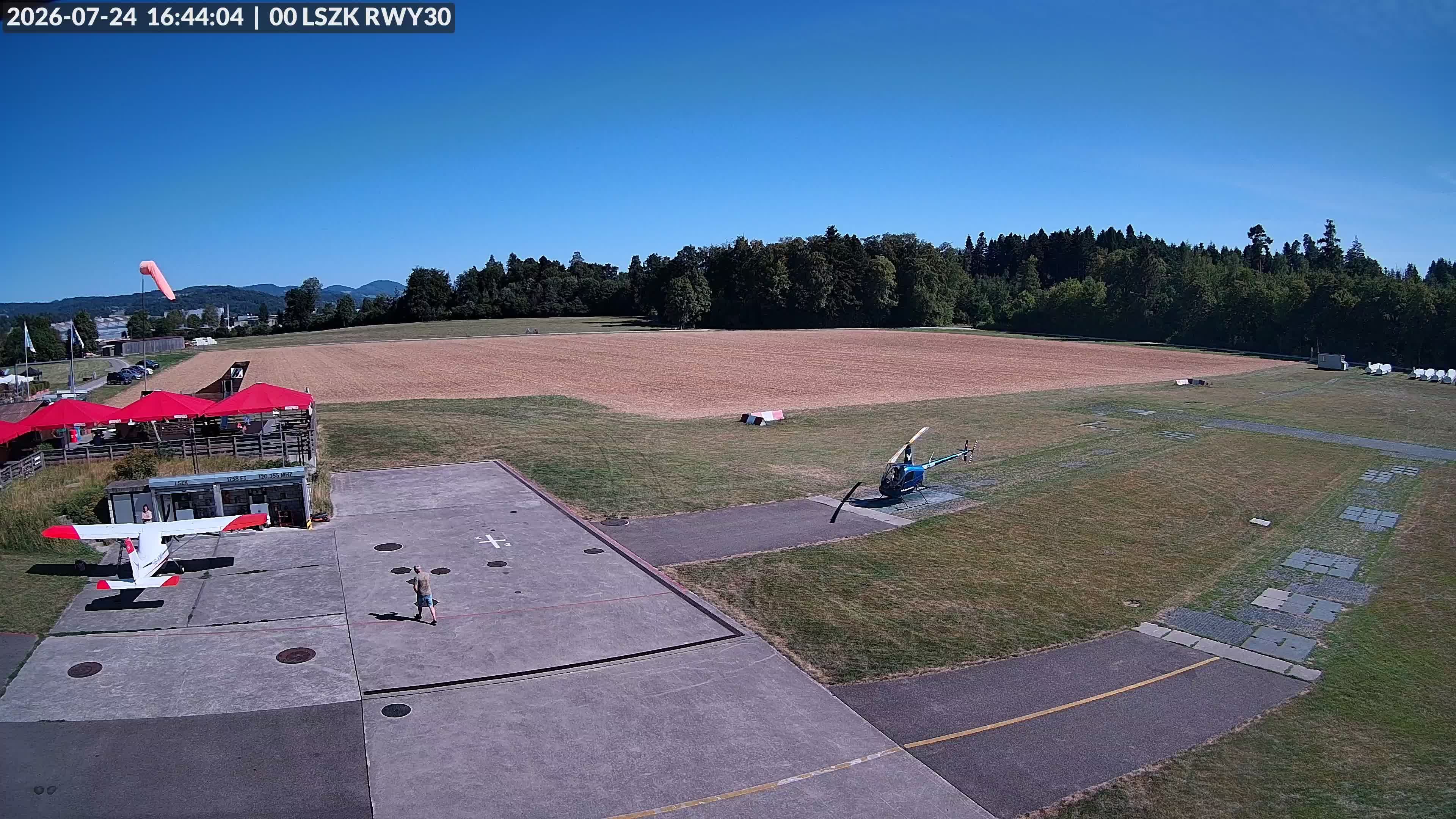 Pfäffikon: Flugplatz Speck-Fehraltorf (LSZK) 2