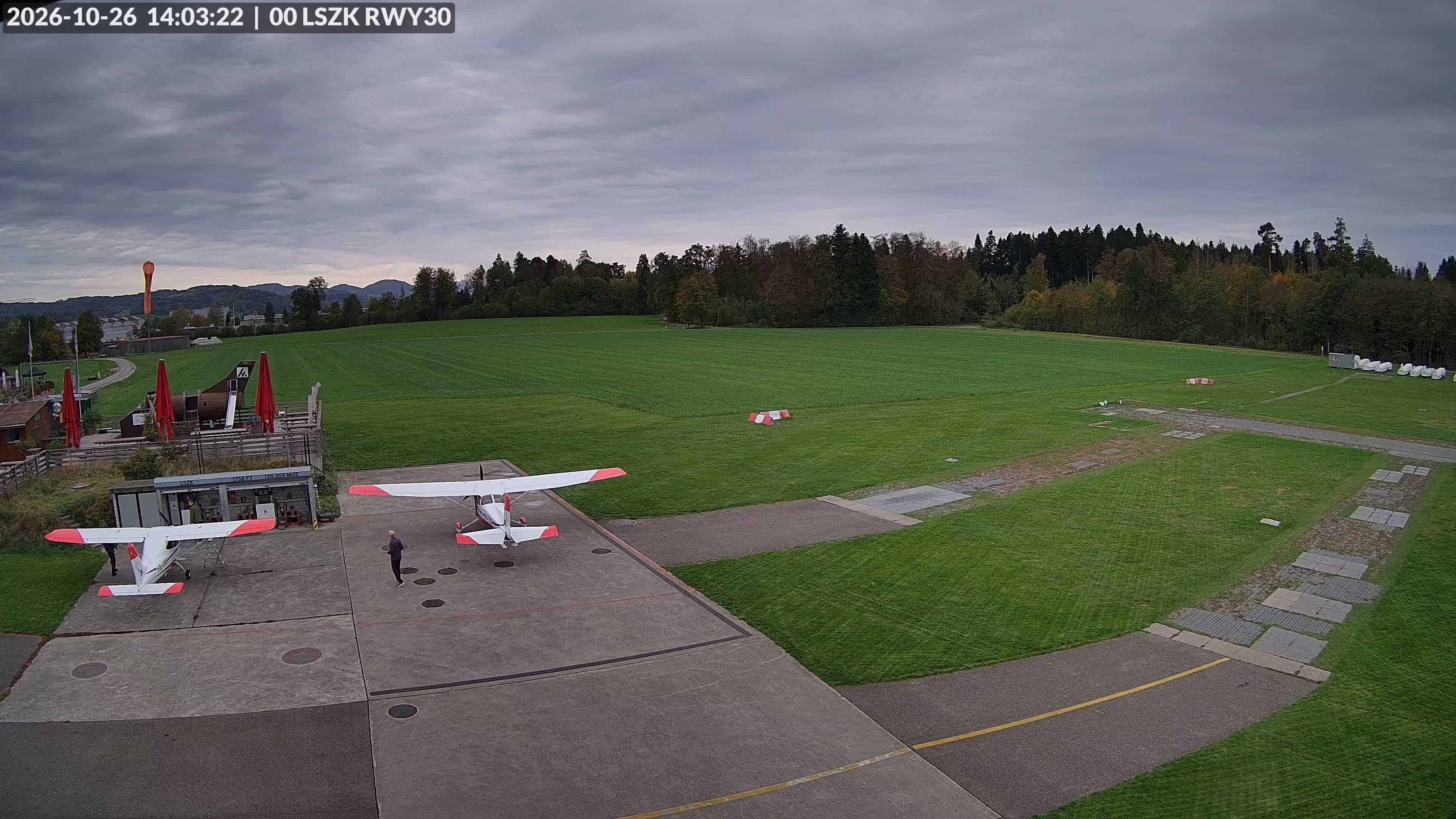Pfäffikon: Flugplatz Speck-Fehraltorf (LSZK) 2