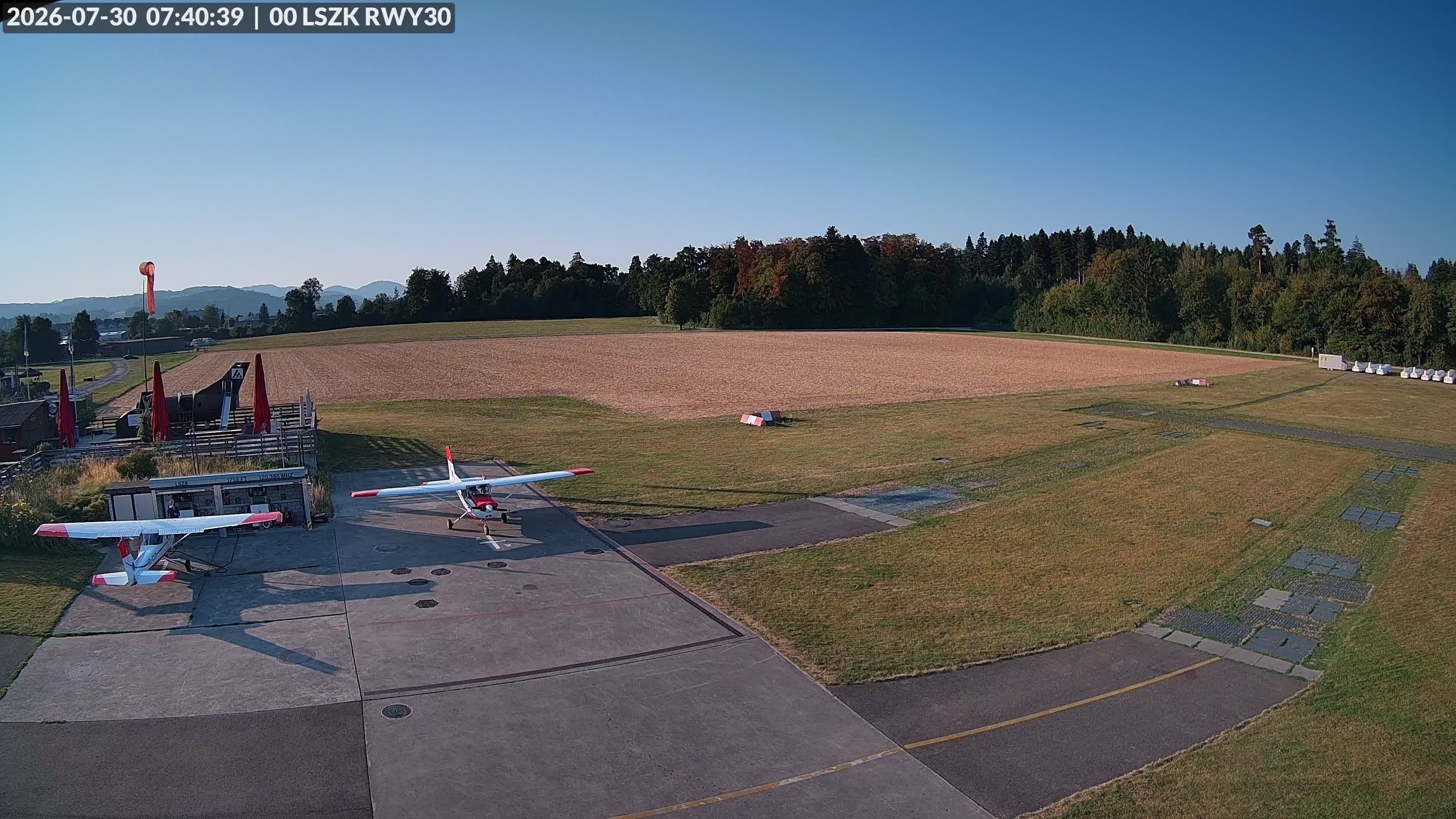 Pfäffikon: Flugplatz Speck-Fehraltorf (LSZK) 2