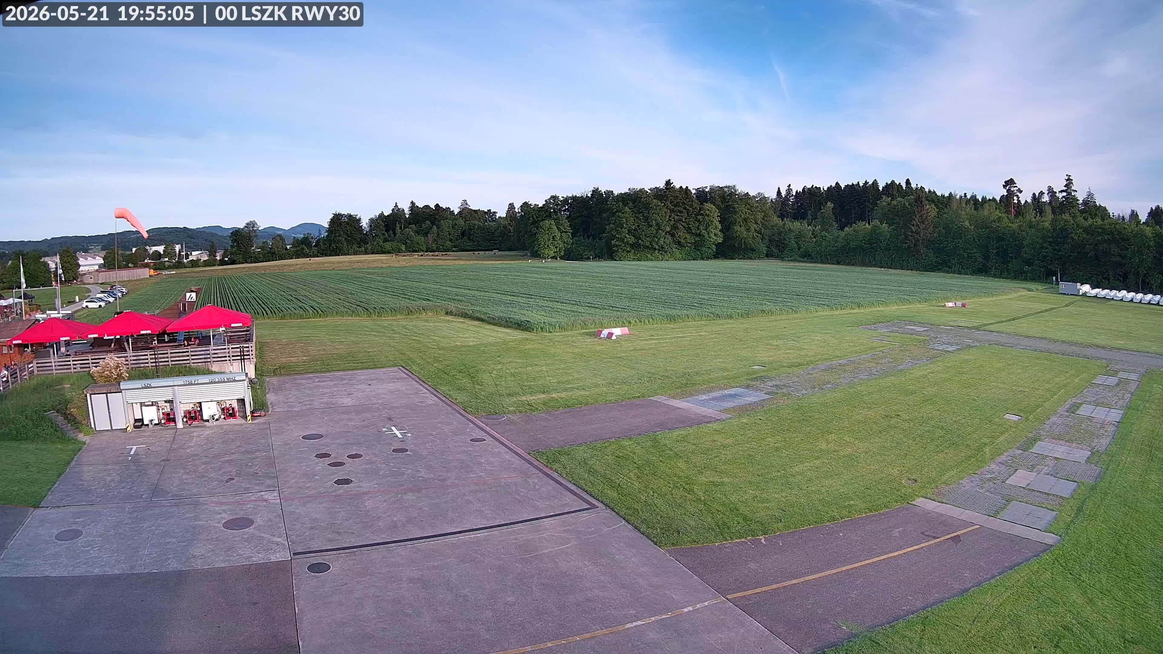 Pfäffikon: Flugplatz Speck-Fehraltorf (LSZK) 2