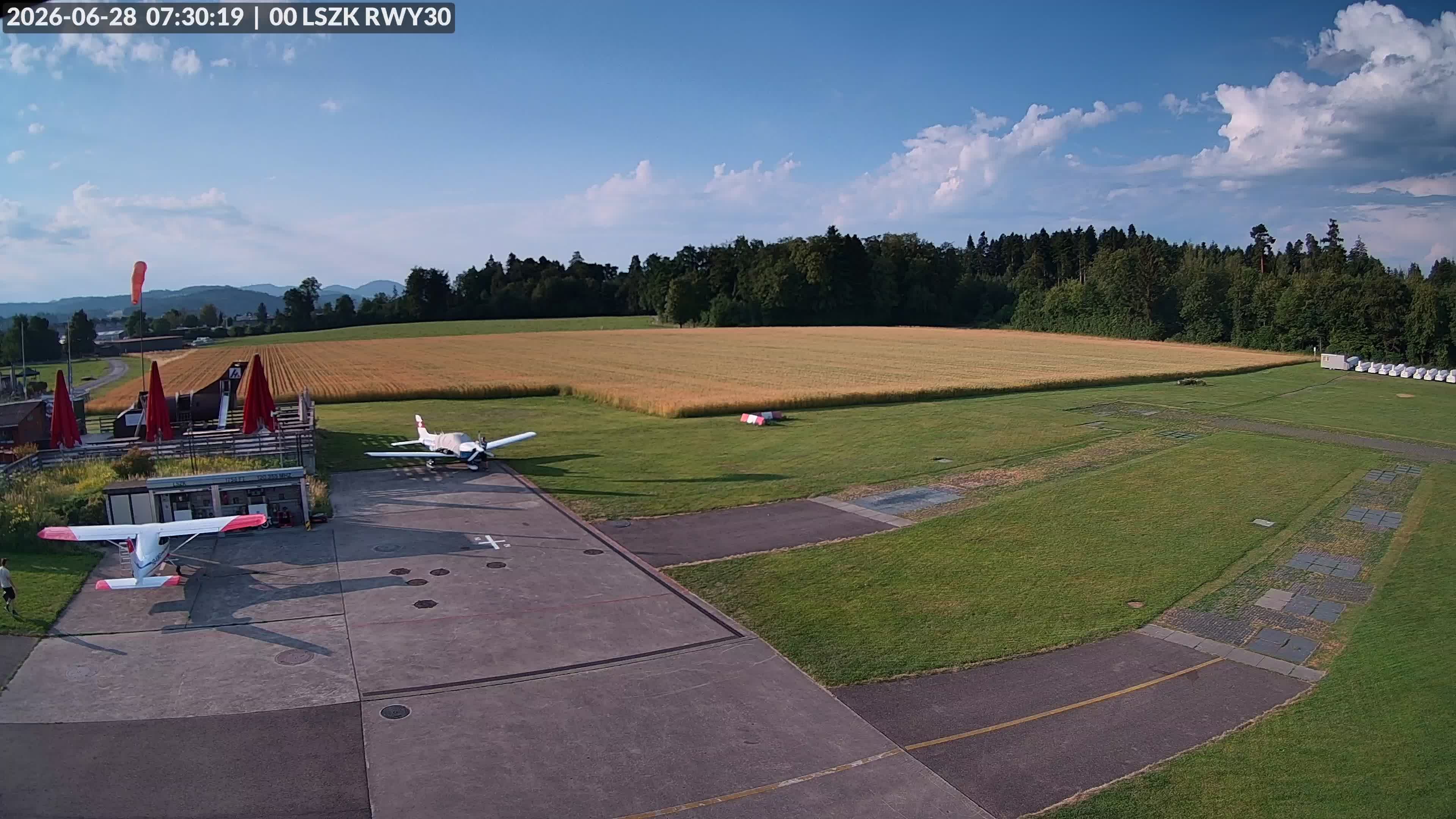 Pfäffikon: Flugplatz Speck-Fehraltorf (LSZK) 2