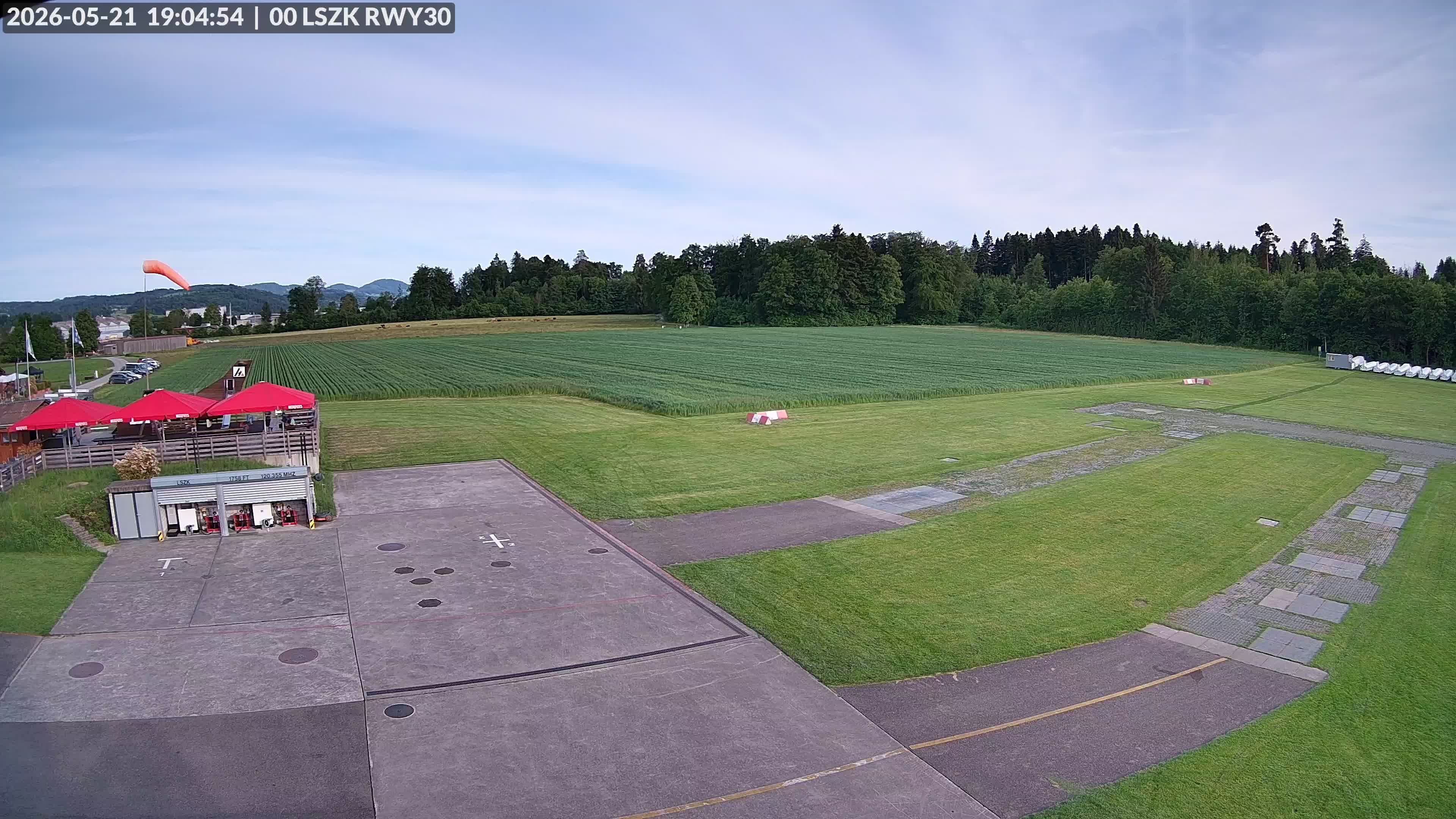 Pfäffikon: Flugplatz Speck-Fehraltorf (LSZK) 2