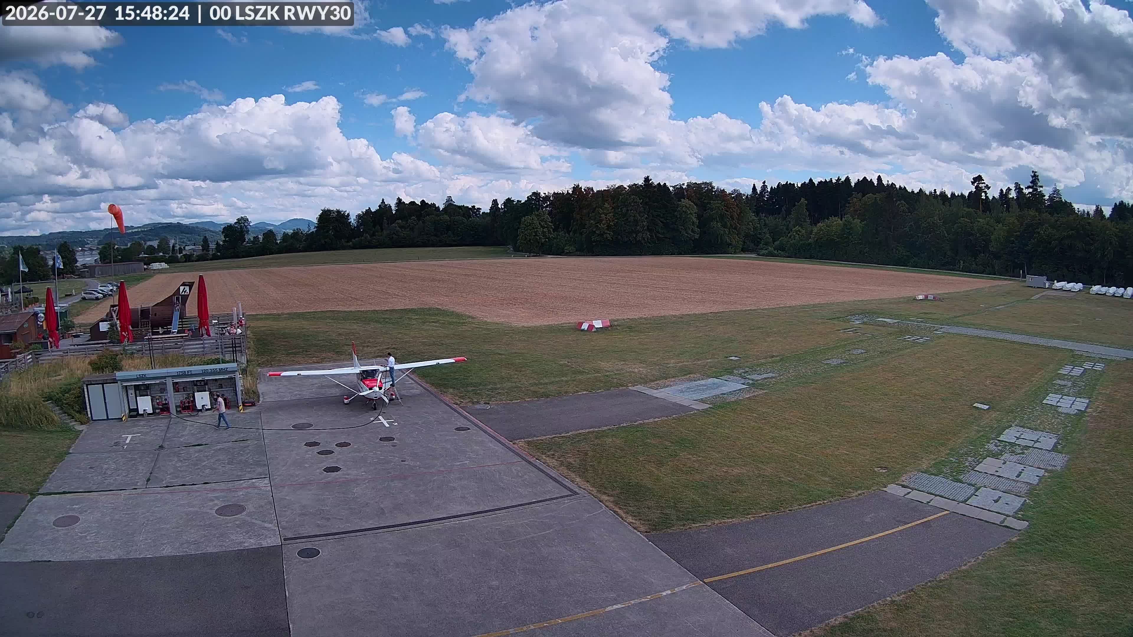 Pfäffikon: Flugplatz Speck-Fehraltorf (LSZK) 2