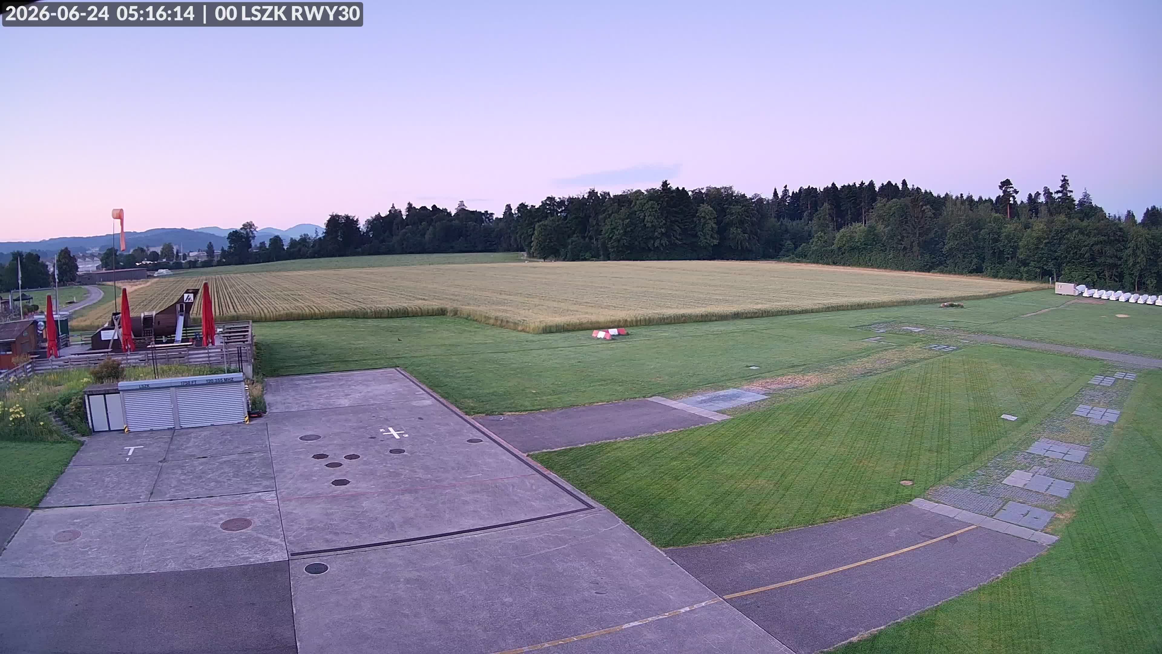 Pfäffikon: Flugplatz Speck-Fehraltorf (LSZK) 2