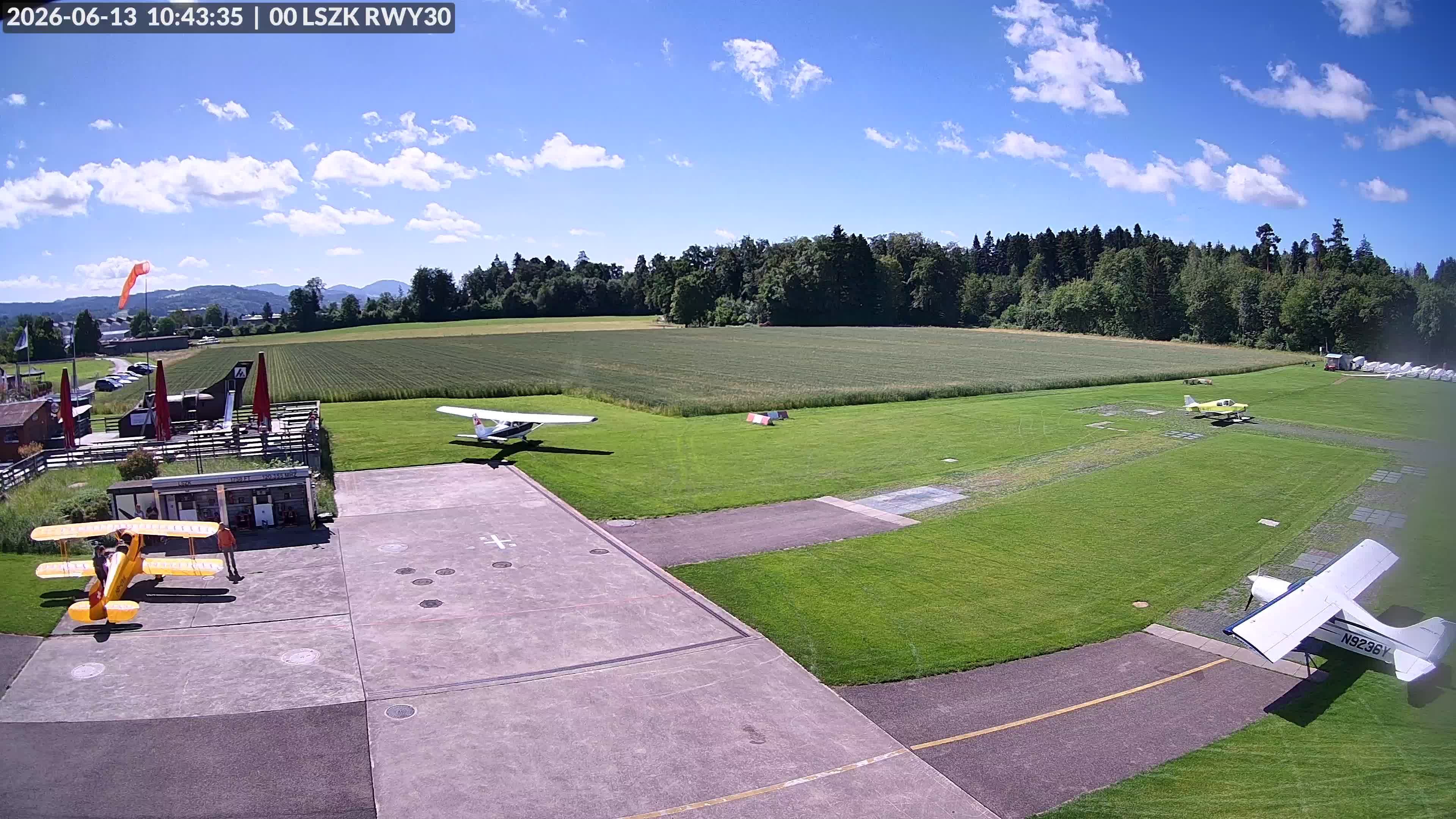 Pfäffikon: Flugplatz Speck-Fehraltorf (LSZK) 2