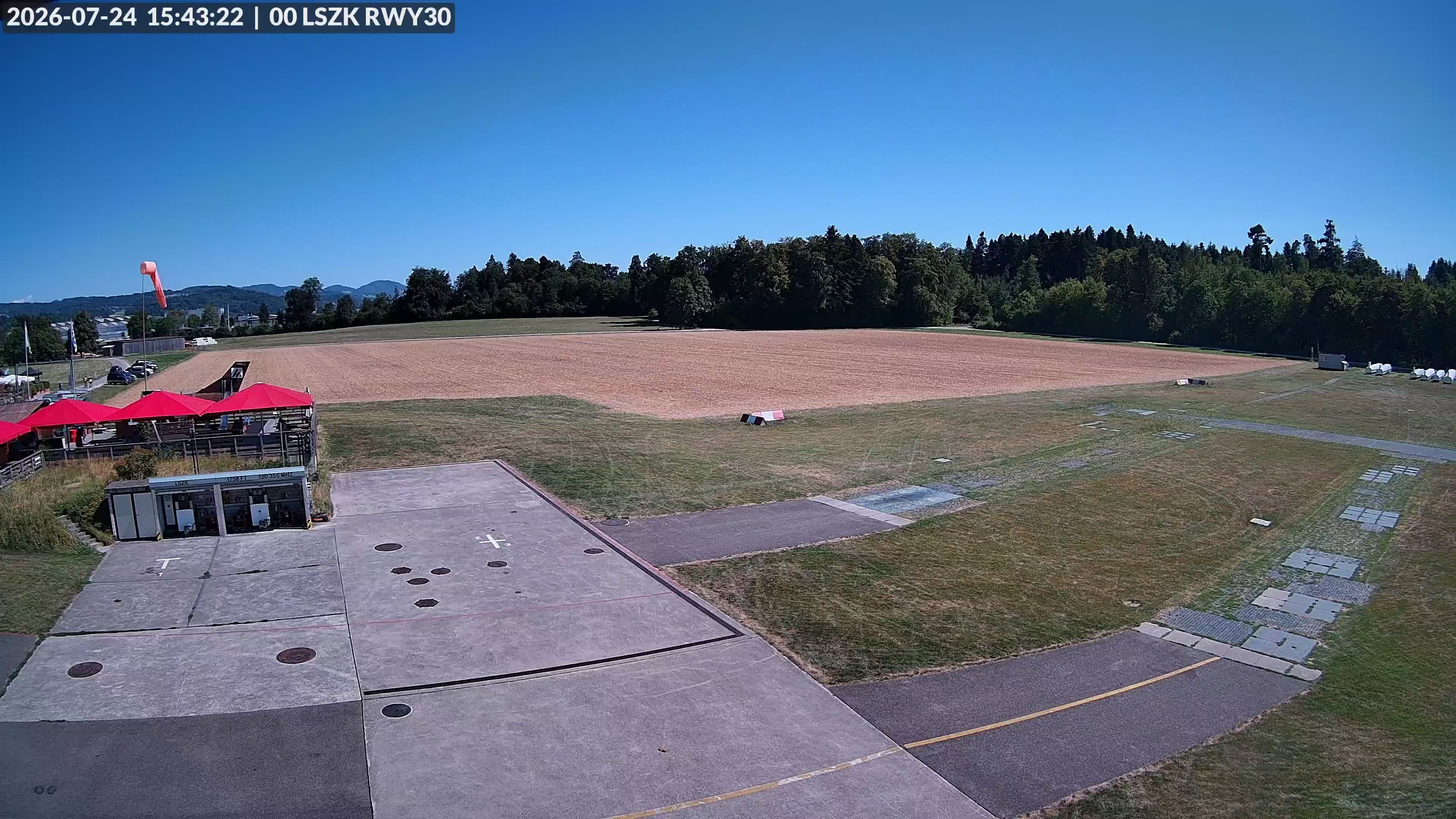 Pfäffikon: Flugplatz Speck-Fehraltorf (LSZK) 2