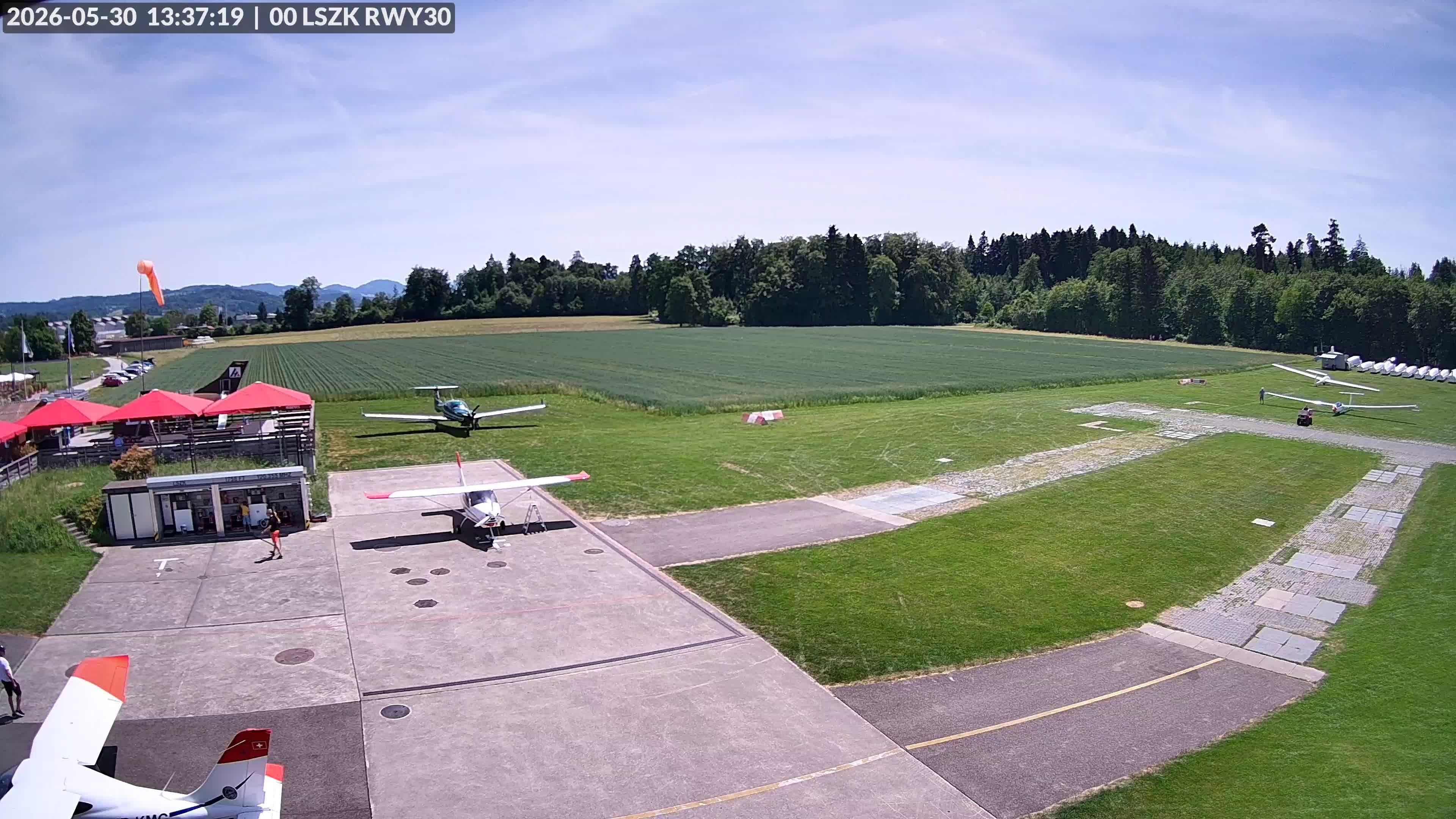 Pfäffikon: Flugplatz Speck-Fehraltorf (LSZK) 2