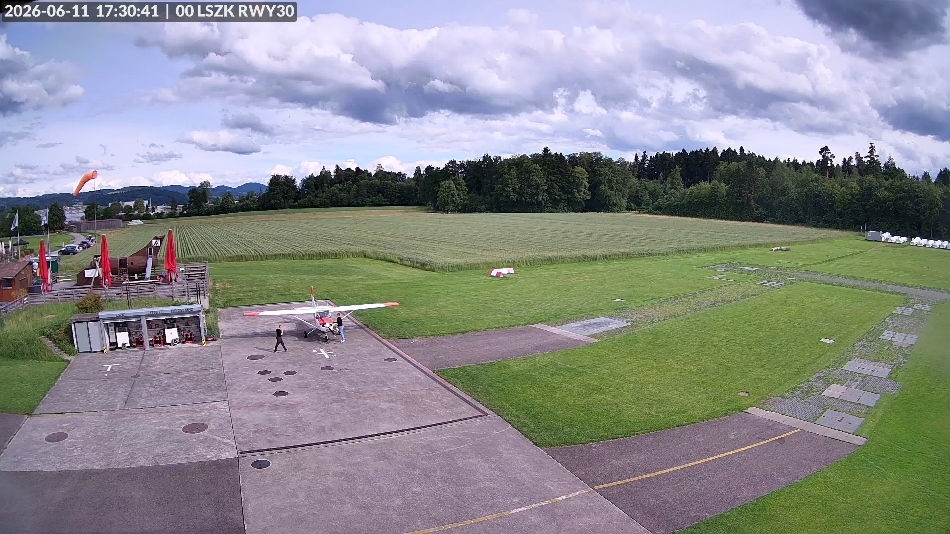 Pfäffikon: Flugplatz Speck-Fehraltorf (LSZK) 2