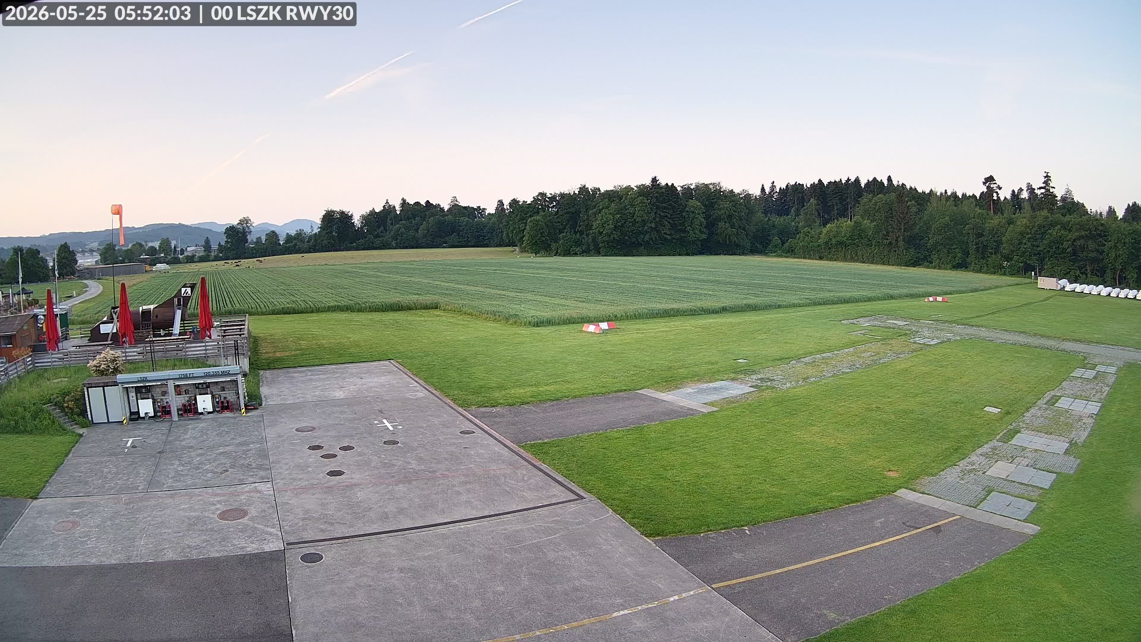 Pfäffikon: Flugplatz Speck-Fehraltorf (LSZK) 2