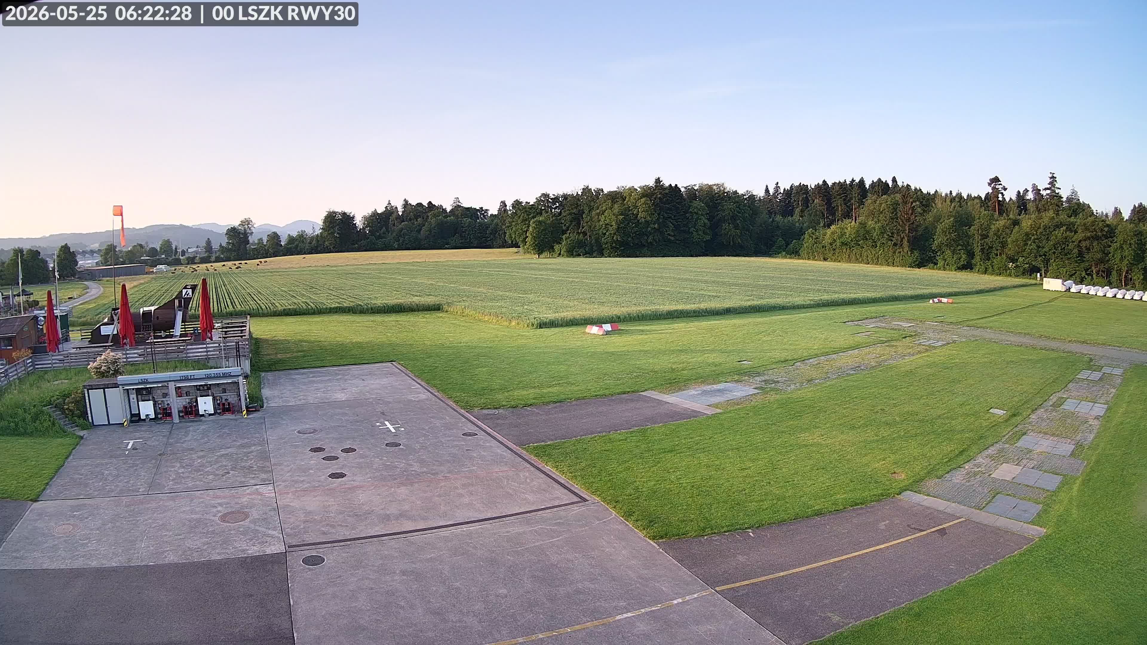 Pfäffikon: Flugplatz Speck-Fehraltorf (LSZK) 2