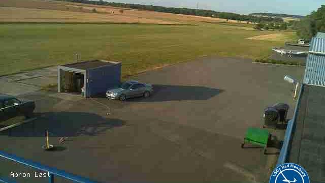 Neu Anspach airport Webcam
