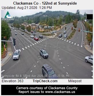 Traffic Cam Sunnyside: Clackamas Co - 122nd at