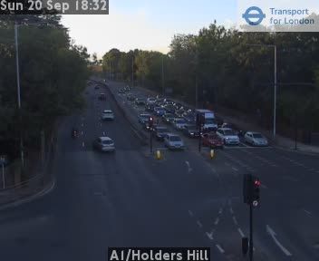 Traffic Cam London: A1/Holders Hill