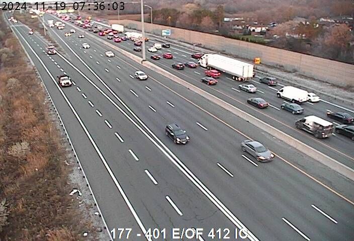 Traffic Cam West Lynde: 401 East of 412 interchange
