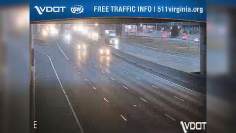 Traffic Cam Alexandria: I-95 - MM 177 - NB Local - East of Washington St