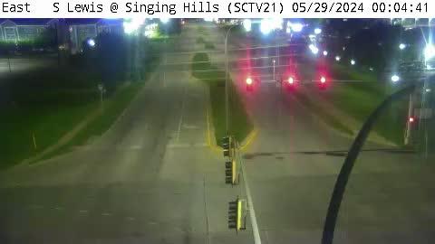 Traffic Cam Sioux City: SC - S Lewis @ Singing Hills (21)