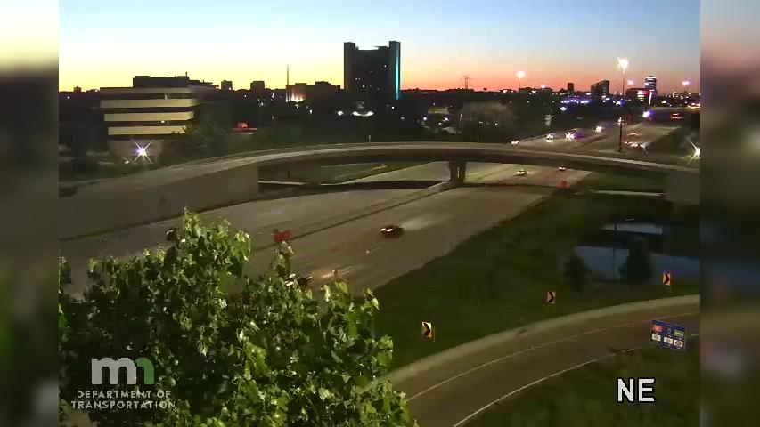 Bloomington Traffic at E Bush Lake Rd Webcam