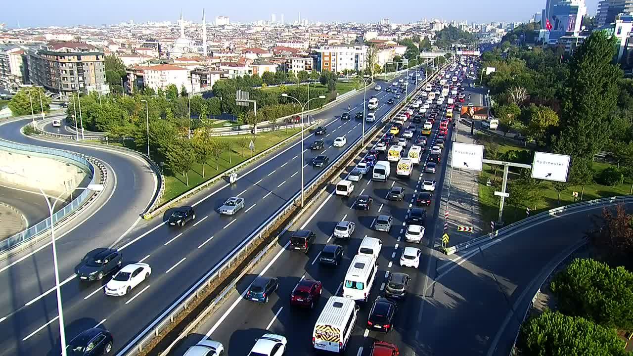 Traffic Cam Aydinevler Mahallesi