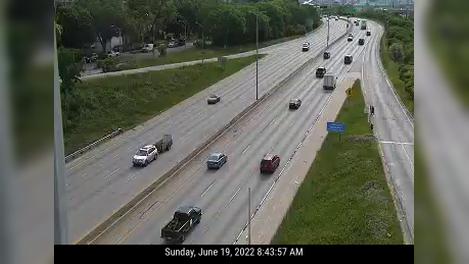 Traffic Cam Menomonee River Valley: I- @ th St