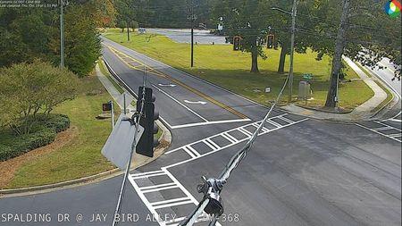 Traffic Cam Peachtree Corners: GWIN-CAM-368--1