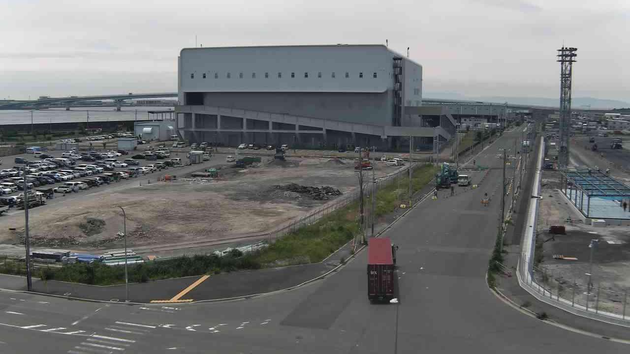 Chuo Ward: Coastal Traffic and Landscape Webcam