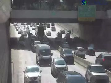 Traffic Cam Chinatown: I-676 EAST OF 11TH ST