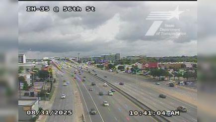 Traffic Cam Ridge Top › North: I-35 @ 56th Street