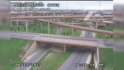 Traffic Cam Fort Worth › North: I-35W @ I-820 (NTE)