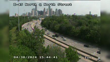 Traffic Cam Houston › South: I-45 North @ North Street